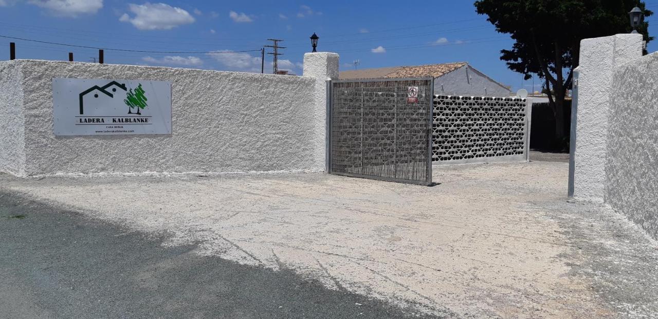 Alojamiento Vacacional Calblanque Junto Cabo De Palos 宏达海滩 外观 照片